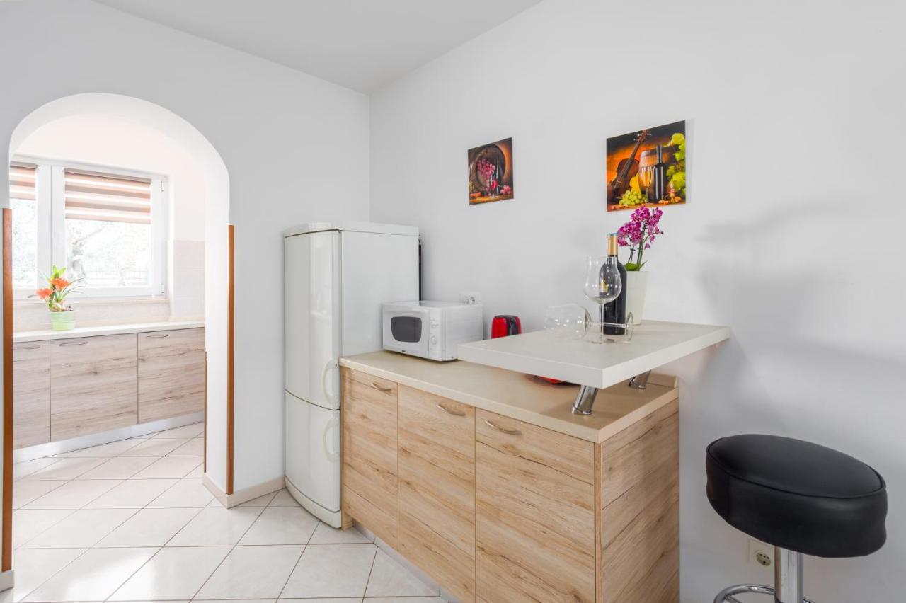 House Oliva *